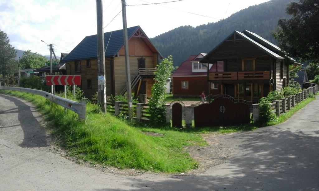 Cottage U Yaremy Mykulychyn Extérieur photo